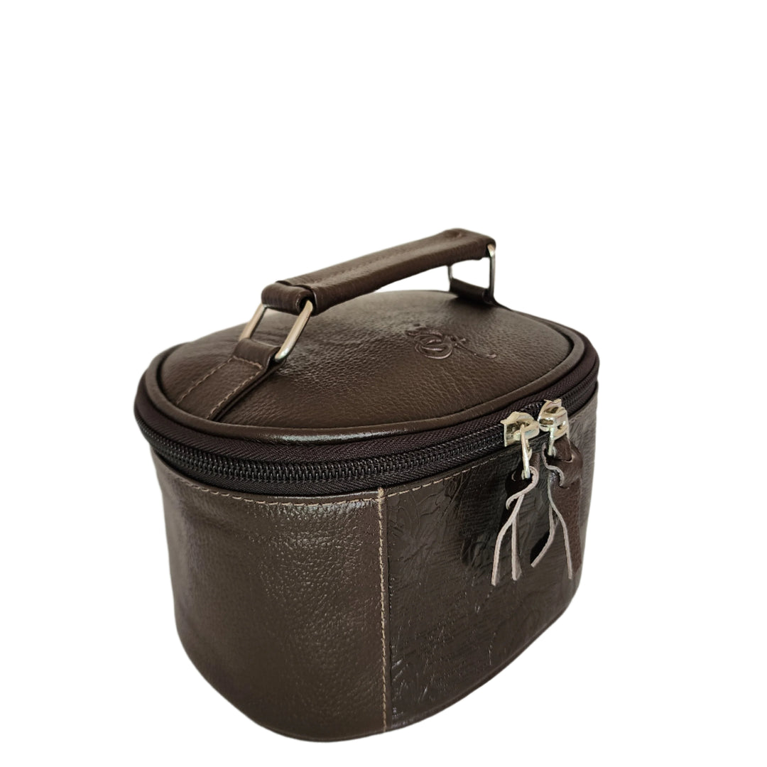 Neceser - Leather Cosmetic and Toiletry Case